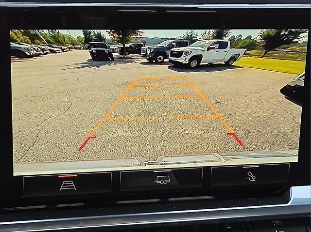 2026 GMC Sierra 1500 Double Cab, Standard Bed, SLE, 4WD