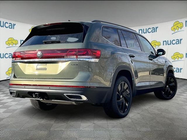 2026 Volkswagen Atlas SE with Technology
