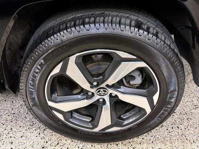 2023 Toyota RAV4 Prime SE [5]