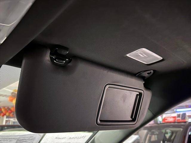 2023 Toyota RAV4 Prime SE [27]