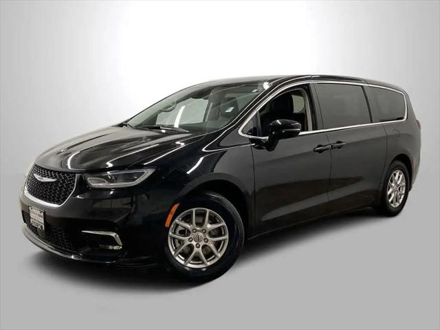 2024 Chrysler Pacifica Touring L for sale in Portland, OR