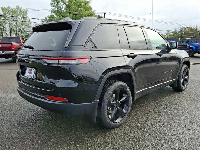2025 Jeep Grand Cherokee Altitude X 4x4