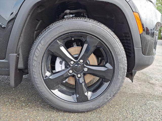 2025 Jeep Grand Cherokee Altitude X 4x4