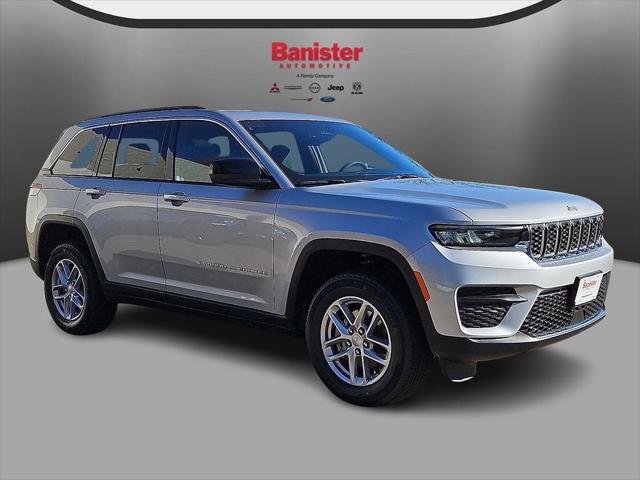 2025 Jeep Grand Cherokee GRAND CHEROKEE LAREDO X 4X4