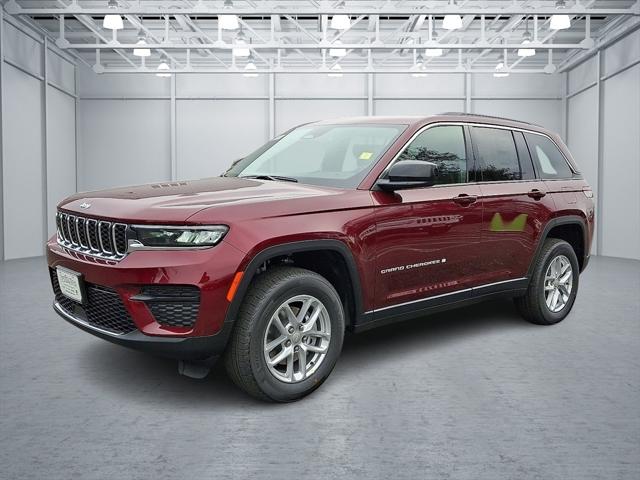 2025 Jeep Grand Cherokee GRAND CHEROKEE LAREDO X 4X4 2025 Jeep Grand Cherokee GRAND CHEROKEE LAREDO X 4X4