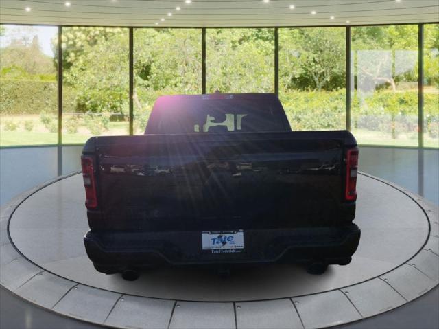 2026 Ram 1500 Big Horn Crew Cab 4x4 5'7" Box