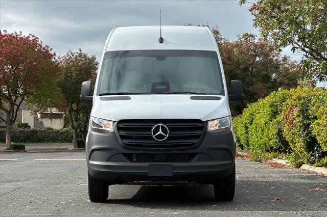 2026 Mercedes-Benz Sprinter Cargo Van Unknown