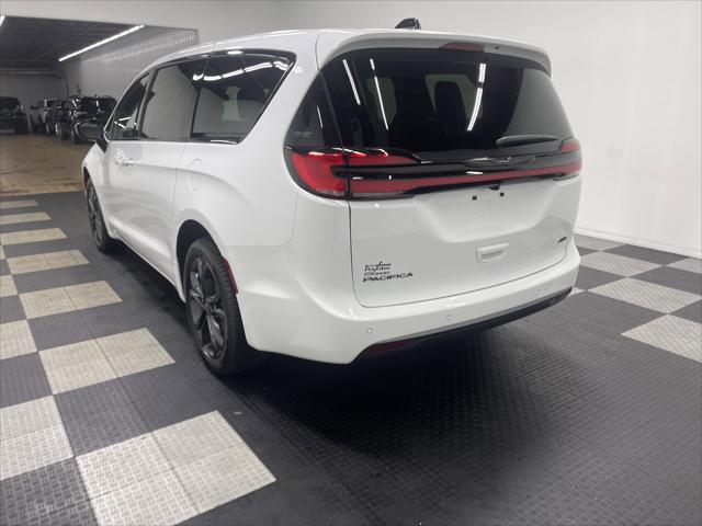 2026 Chrysler Pacifica PACIFICA SELECT AWD 2026 Chrysler Pacifica PACIFICA SELECT AWD