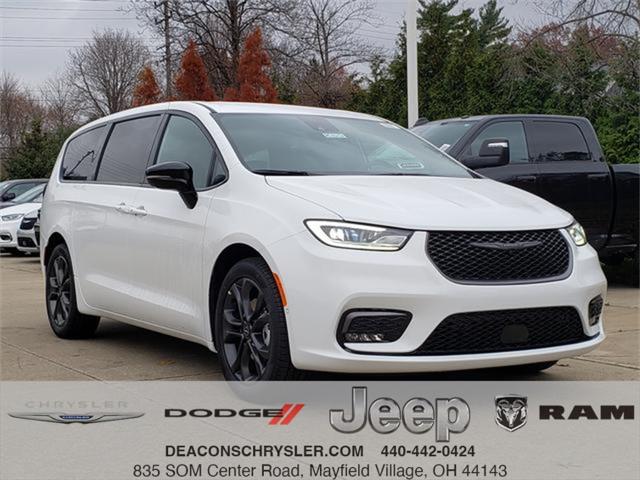 2026 Chrysler Pacifica PACIFICA SELECT