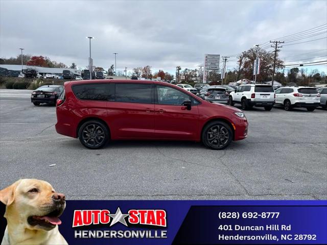 2026 Chrysler Pacifica PACIFICA SELECT AWD