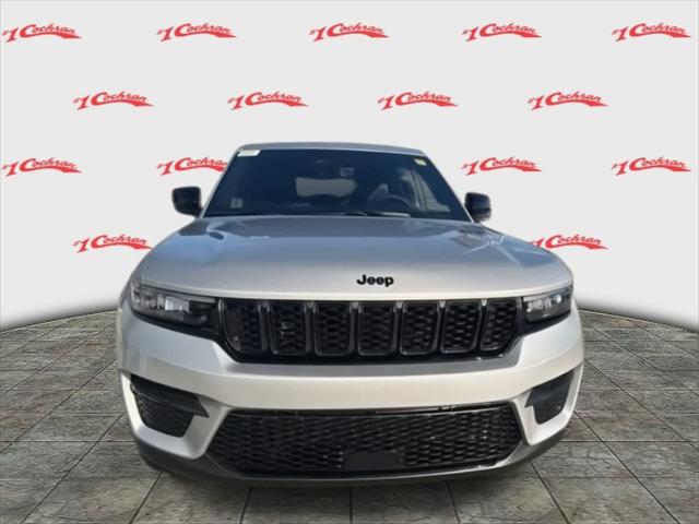 2025 Jeep Grand Cherokee Altitude X 4x4