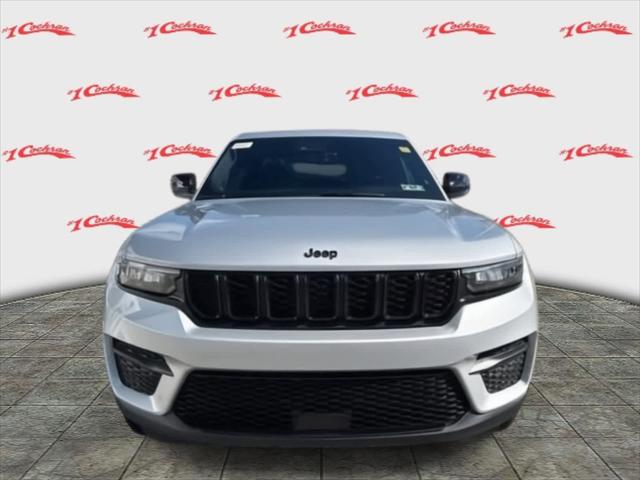 2025 Jeep Grand Cherokee Altitude X 4x4