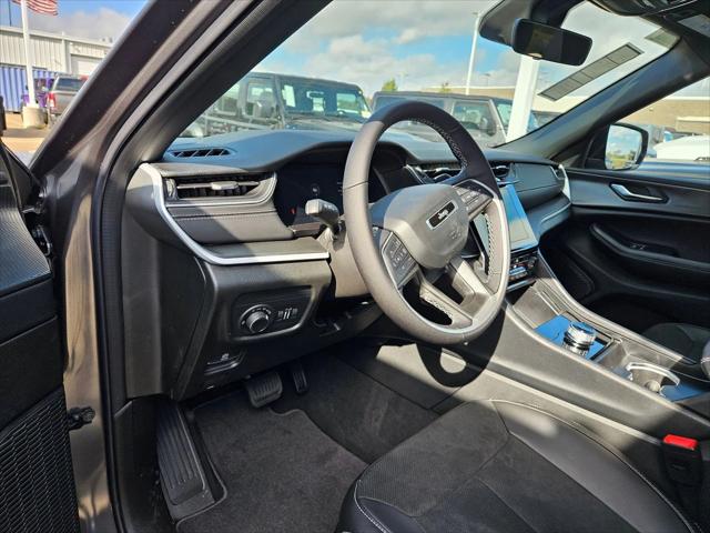 2025 Jeep Grand Cherokee GRAND CHEROKEE ALTITUDE X 4X2