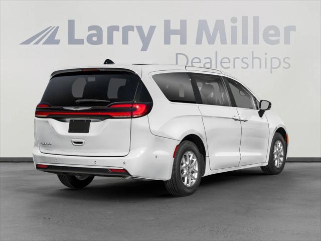 2026 Chrysler Pacifica PACIFICA SELECT AWD