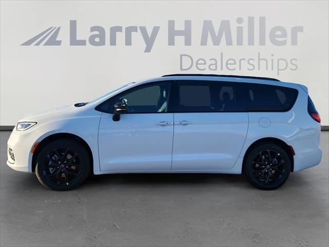 2026 Chrysler Pacifica PACIFICA SELECT AWD 2026 Chrysler Pacifica PACIFICA SELECT AWD
