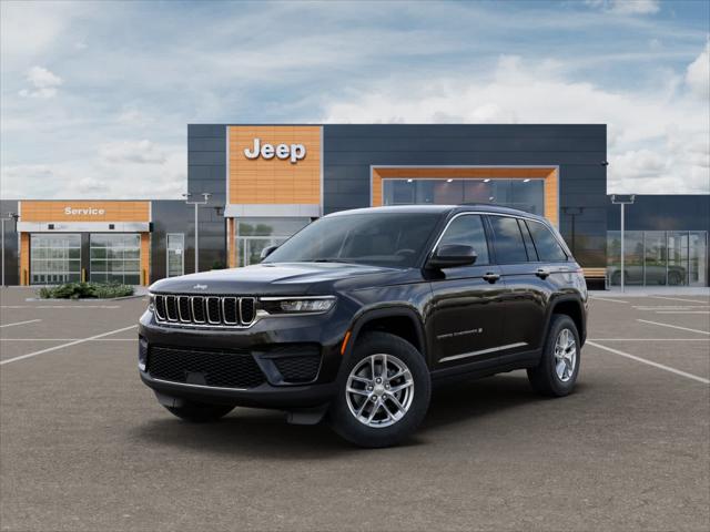 2025 Jeep Grand Cherokee GRAND CHEROKEE LAREDO X 4X4
