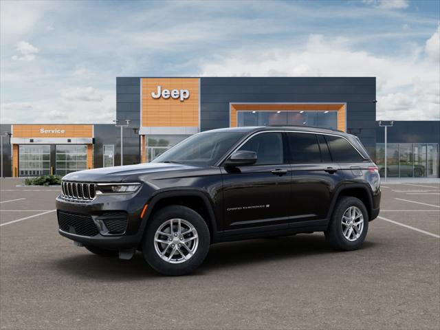 2025 Jeep Grand Cherokee GRAND CHEROKEE LAREDO X 4X4