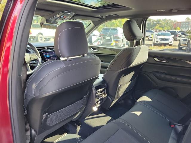 2025 Jeep Grand Cherokee Laredo X 4x2
