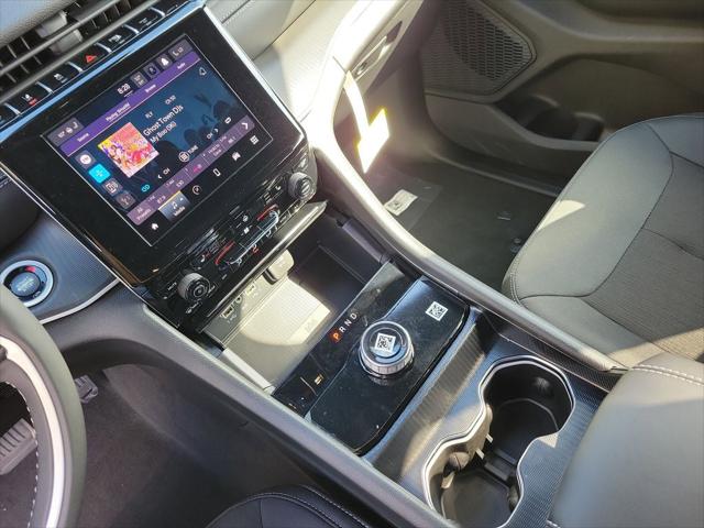 2025 Jeep Grand Cherokee Laredo X 4x2