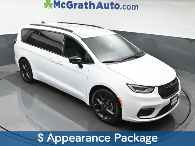 2026 Chrysler Pacifica PACIFICA SELECT