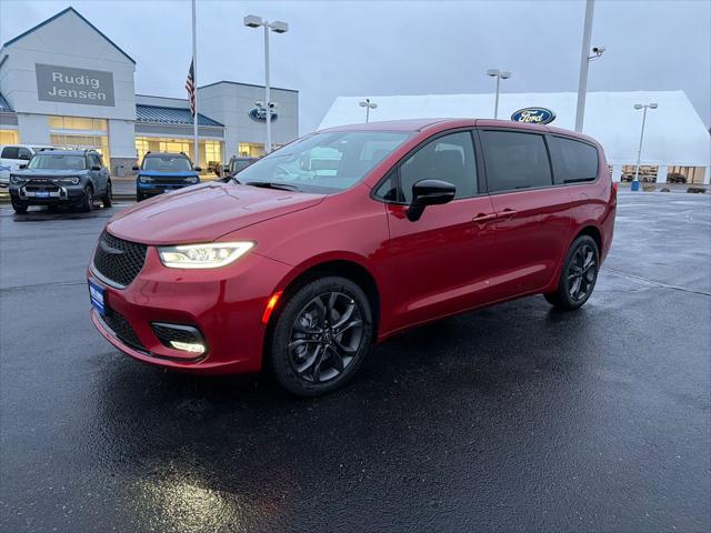 2026 Chrysler Pacifica PACIFICA SELECT AWD 2026 Chrysler Pacifica PACIFICA SELECT AWD