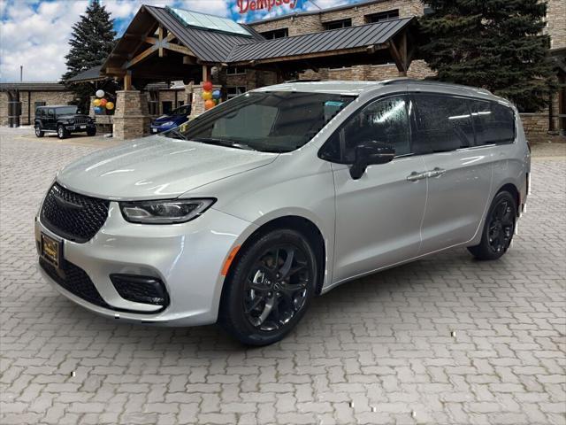 2026 Chrysler Pacifica PACIFICA SELECT