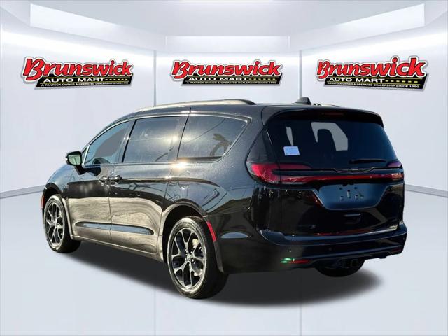 2026 Chrysler Pacifica PACIFICA SELECT AWD