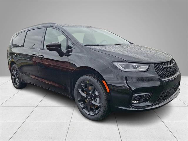 2026 Chrysler Pacifica PACIFICA LIMITED AWD