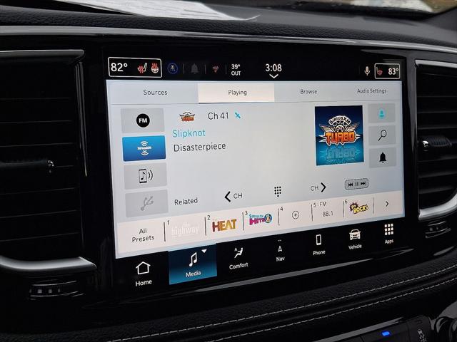 2026 Chrysler Pacifica Limited AWD