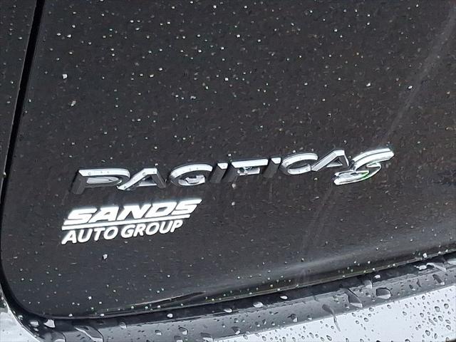 2026 Chrysler Pacifica Limited AWD