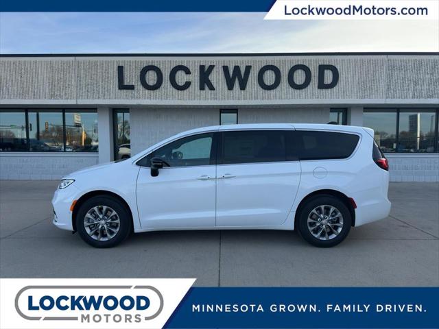 2026 Chrysler Pacifica PACIFICA SELECT AWD 2026 Chrysler Pacifica PACIFICA SELECT AWD