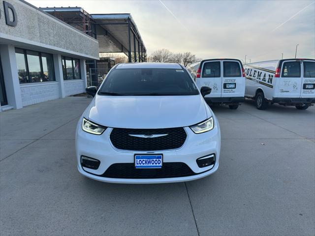 2026 Chrysler Pacifica PACIFICA SELECT AWD 2026 Chrysler Pacifica PACIFICA SELECT AWD