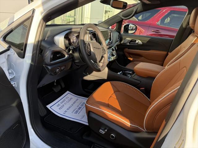 2026 Chrysler Pacifica Pinnacle AWD