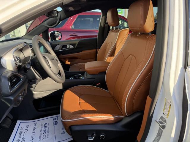 2026 Chrysler Pacifica Pinnacle AWD