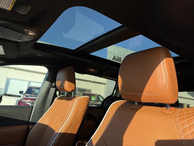 2026 Chrysler Pacifica Pinnacle AWD