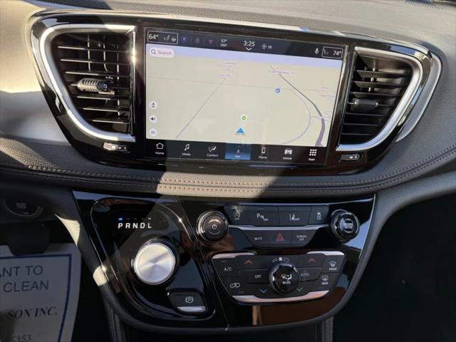 2026 Chrysler Pacifica Pinnacle AWD