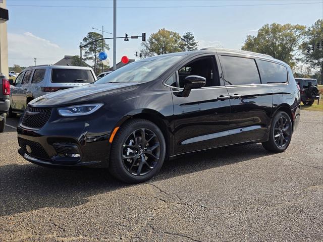 2026 Chrysler Pacifica PACIFICA LIMITED