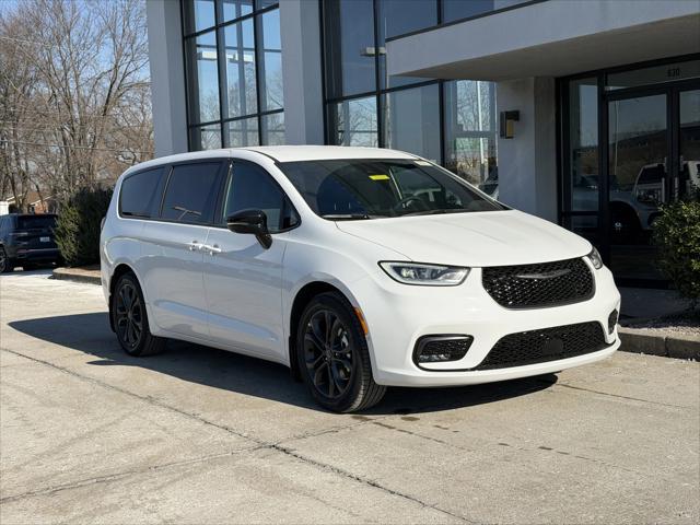 2026 Chrysler Pacifica PACIFICA SELECT 2026 Chrysler Pacifica PACIFICA SELECT