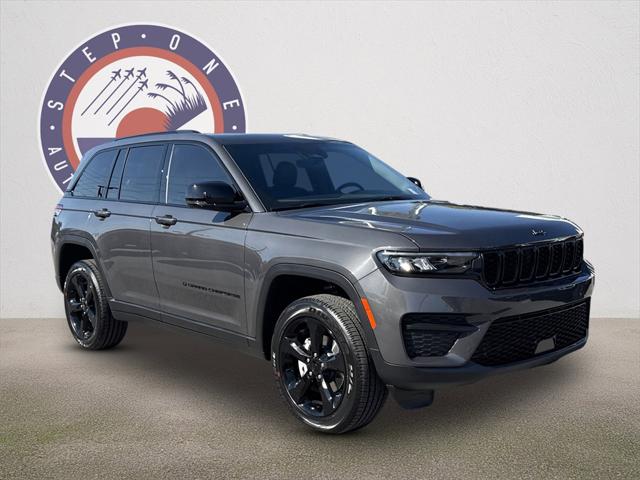 2025 Jeep Grand Cherokee GRAND CHEROKEE ALTITUDE X 4X4