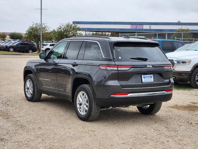 2025 Jeep Grand Cherokee GRAND CHEROKEE LAREDO X 4X2