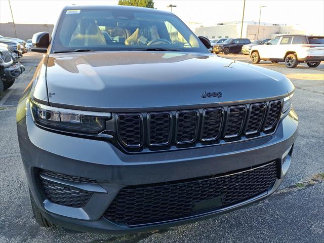 2025 Jeep Grand Cherokee GRAND CHEROKEE ALTITUDE X 4X4 2025 Jeep Grand Cherokee GRAND CHEROKEE ALTITUDE X 4X4
