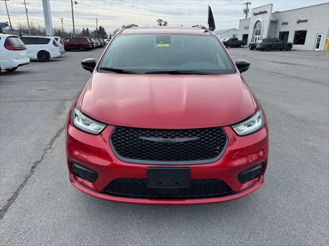 2026 Chrysler Pacifica PACIFICA SELECT AWD