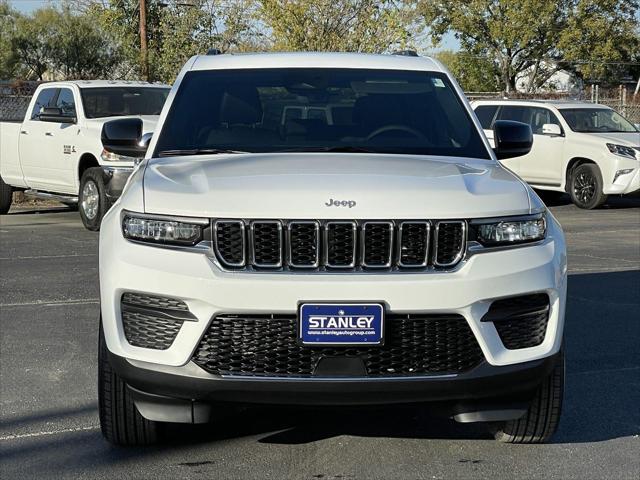 2025 Jeep Grand Cherokee GRAND CHEROKEE LAREDO X 4X2