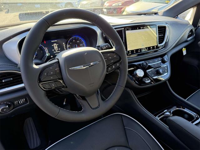 2026 Chrysler Pacifica PACIFICA LIMITED 2026 Chrysler Pacifica PACIFICA LIMITED