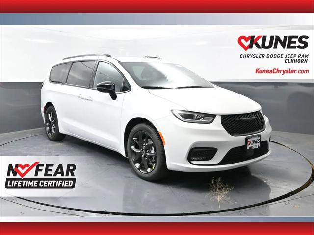 2026 Chrysler Pacifica PACIFICA LIMITED