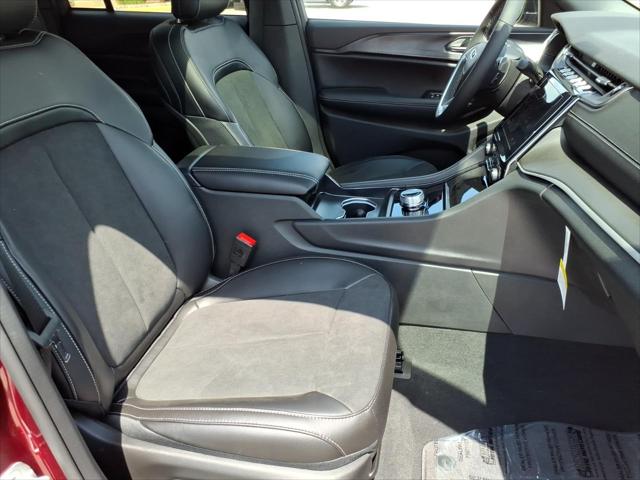 2025 Jeep Grand Cherokee GRAND CHEROKEE ALTITUDE X 4X2