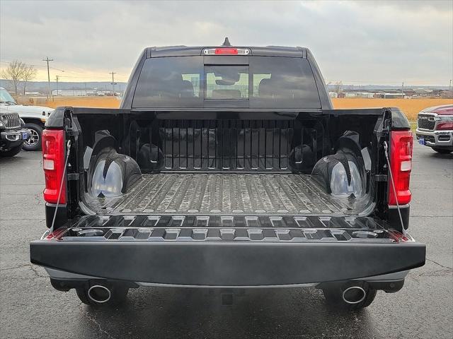 2026 Ram 1500 Laramie Crew Cab 4x4 5'7" Box