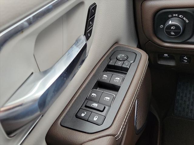 2026 Ram 1500 Laramie Crew Cab 4x4 5'7" Box