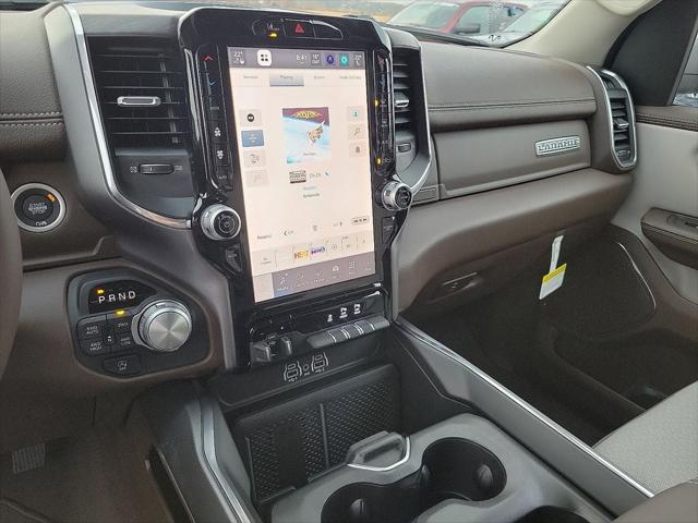 2026 Ram 1500 Laramie Crew Cab 4x4 5'7" Box