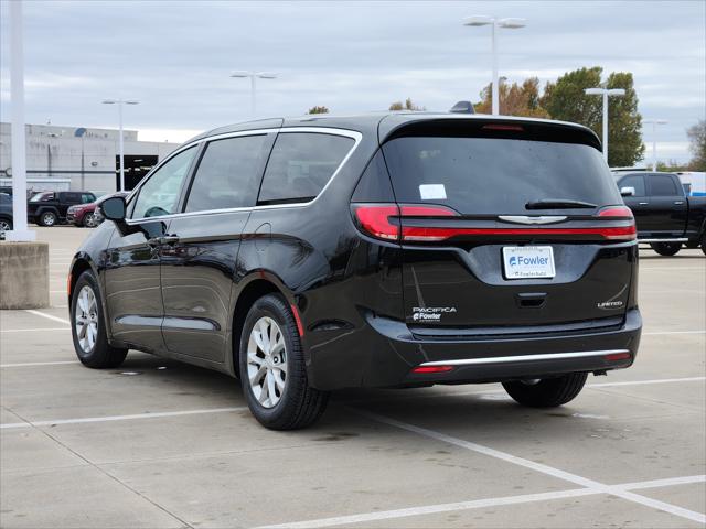 2026 Chrysler Pacifica PACIFICA LIMITED